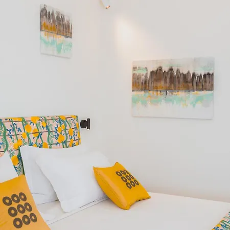 Alojamento de Acomodação e Pequeno-almoço Five Positano