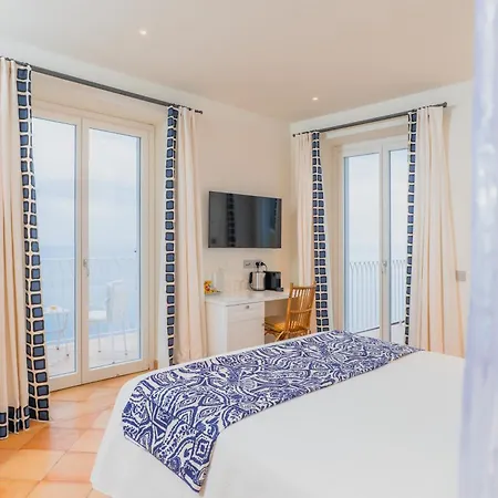 Five Alojamento de Acomodação e Pequeno-almoço Positano