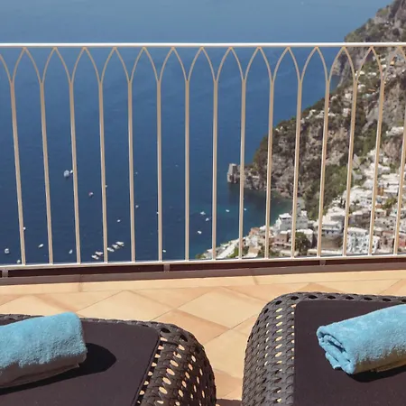 Five Bed & Breakfast Positano