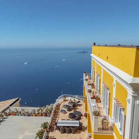 Five * Positano