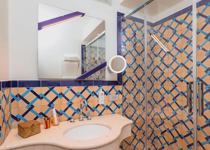 Five ポジターノ