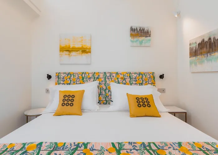 Five 3* ポジターノ