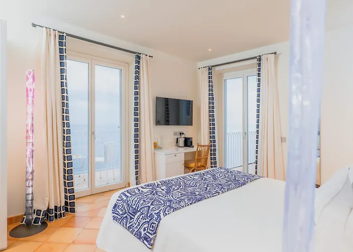 Five ベッド・アンド・ブレックファスト ポジターノ