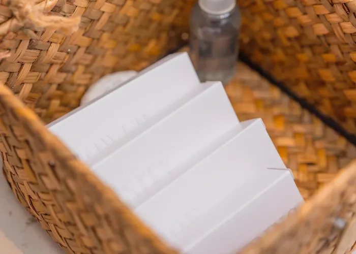 ベッド・アンド・ブレックファスト Five 3*