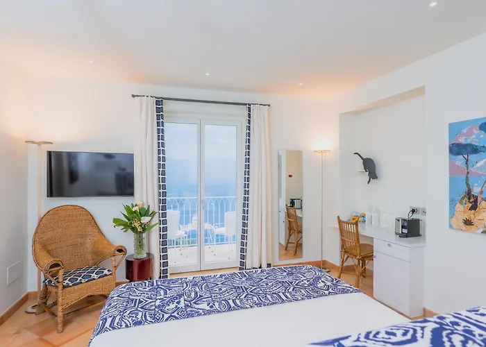 Five ポジターノ