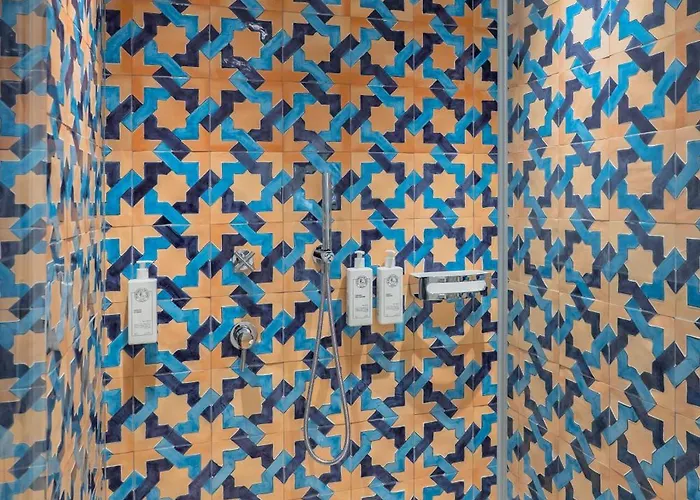 ベッド・アンド・ブレックファスト Five