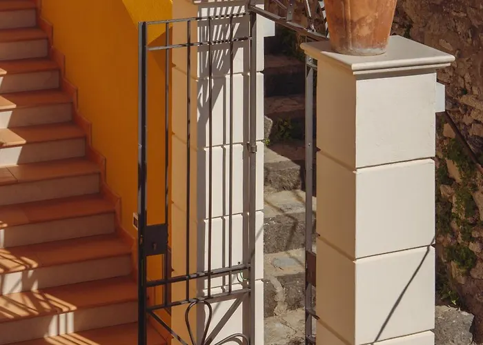 Five ベッド・アンド・ブレックファスト ポジターノ