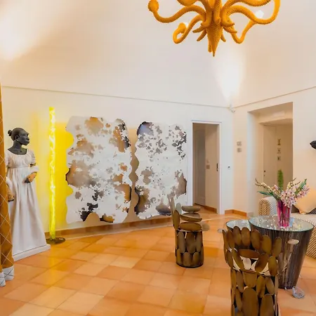 Five - Dimora D'arte Bed & Breakfast