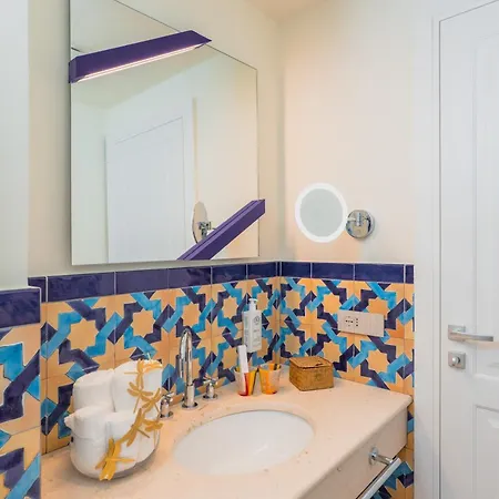 Five - Dimora D'arte Bed & Breakfast Positano